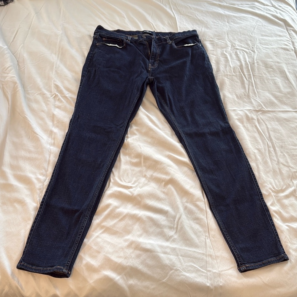 Hollister men’s jeans